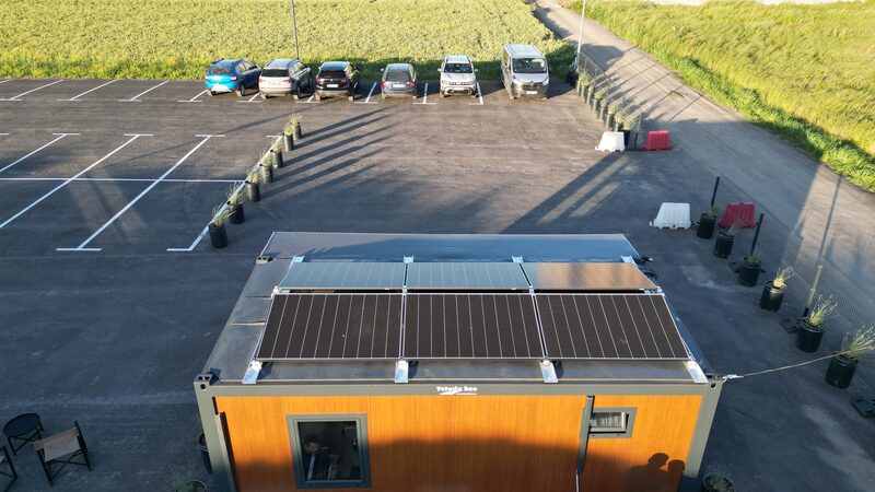 Glavni parking prostor - Aviator Parking